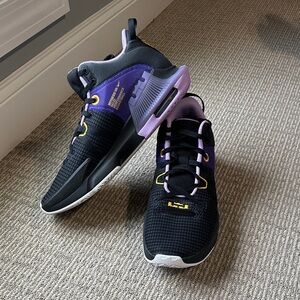 EUC!! Nike LeBron Witness XII, Purple/Black/Gold, Men’s Size 14.
